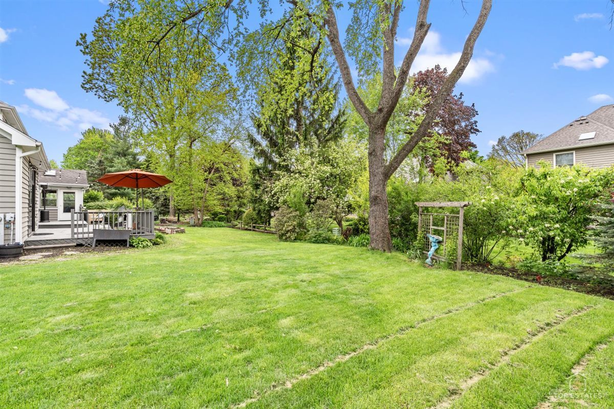 1309 Hawkins Court, St. Charles, IL 60174