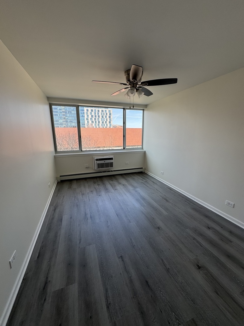 151 N Kenilworth Avenue #4G, Oak Park, IL 60301