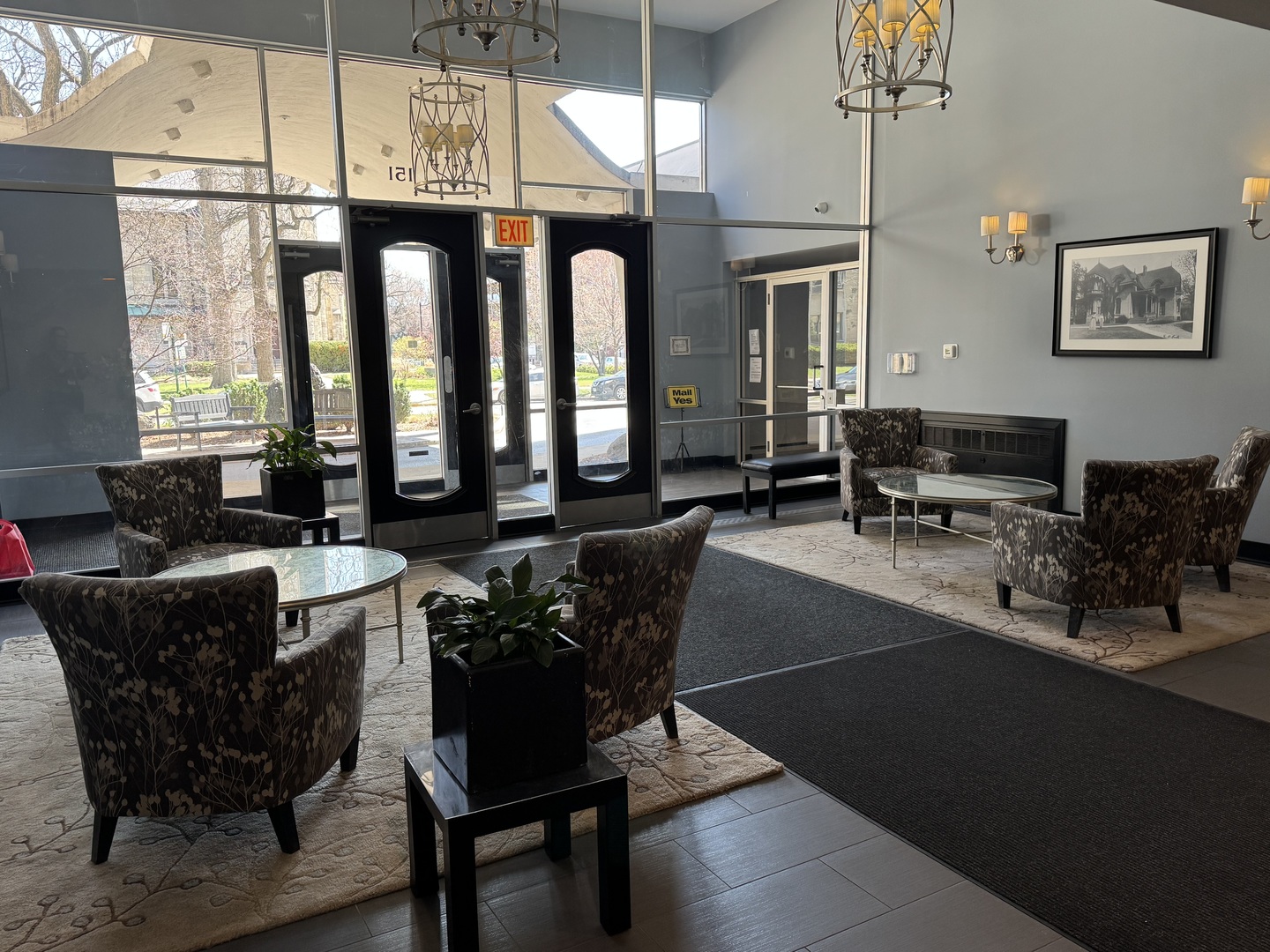 151 N Kenilworth Avenue #4G, Oak Park, IL 60301