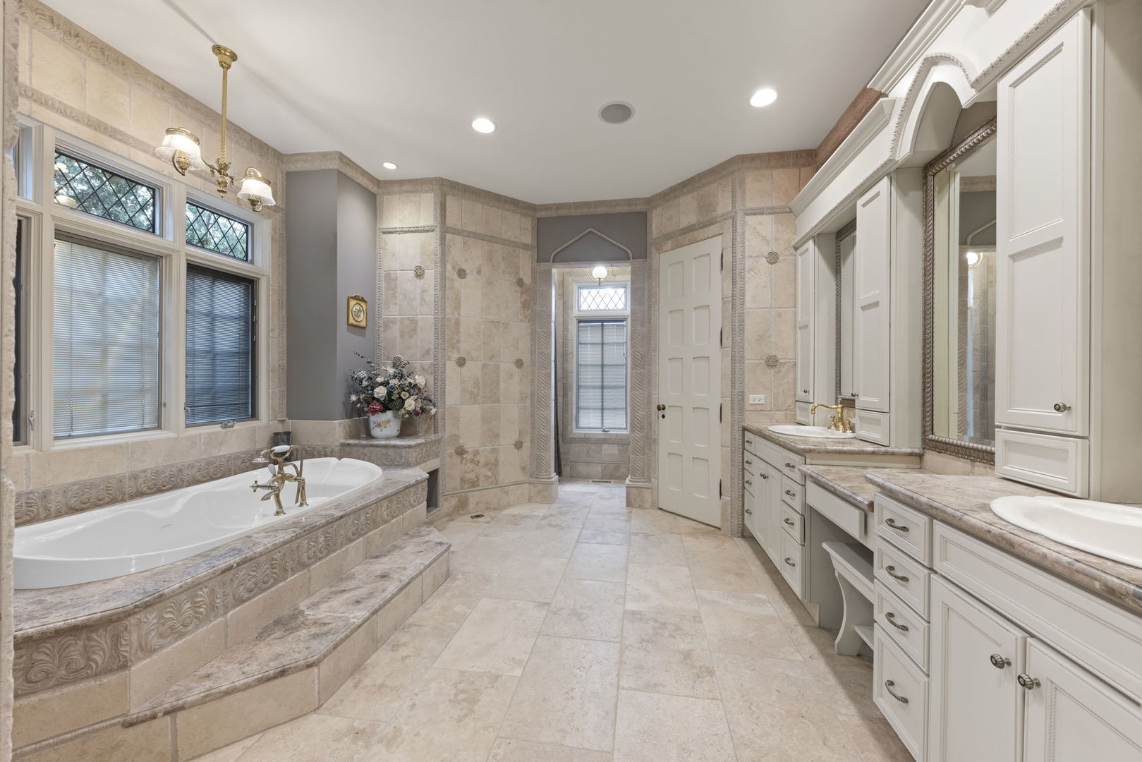 24w141 Hobson Road, Naperville, IL 60540