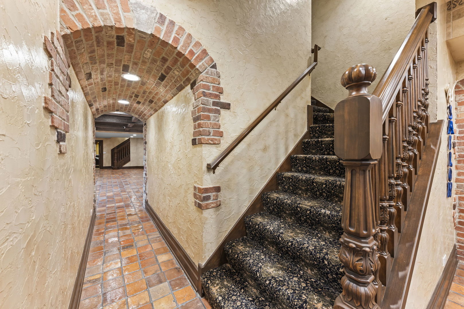 24w141 Hobson Road, Naperville, IL 60540