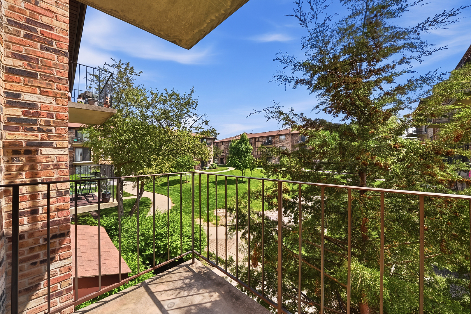 332 KLEIN CREEK Court #C, Carol Stream, IL 60188