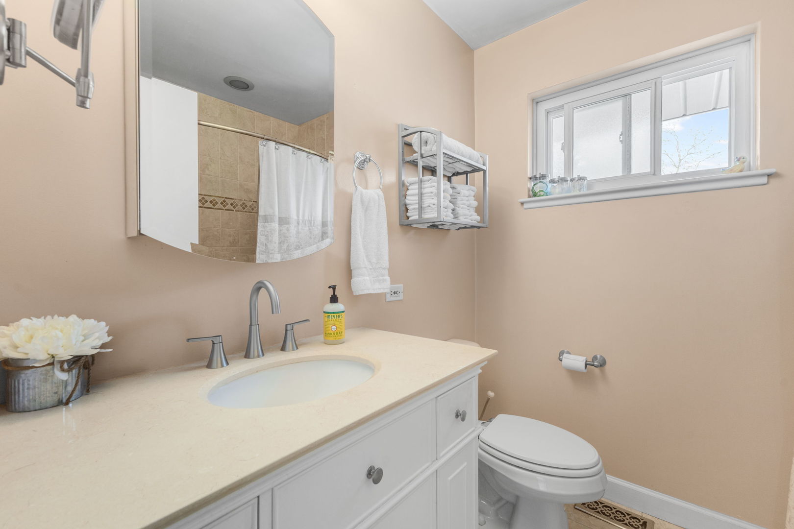 10813 Berkshire Street, Westchester, IL 60154