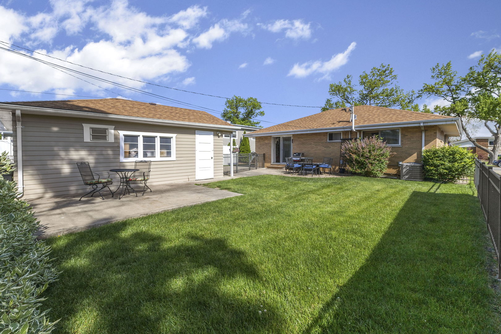 10813 Berkshire Street, Westchester, IL 60154