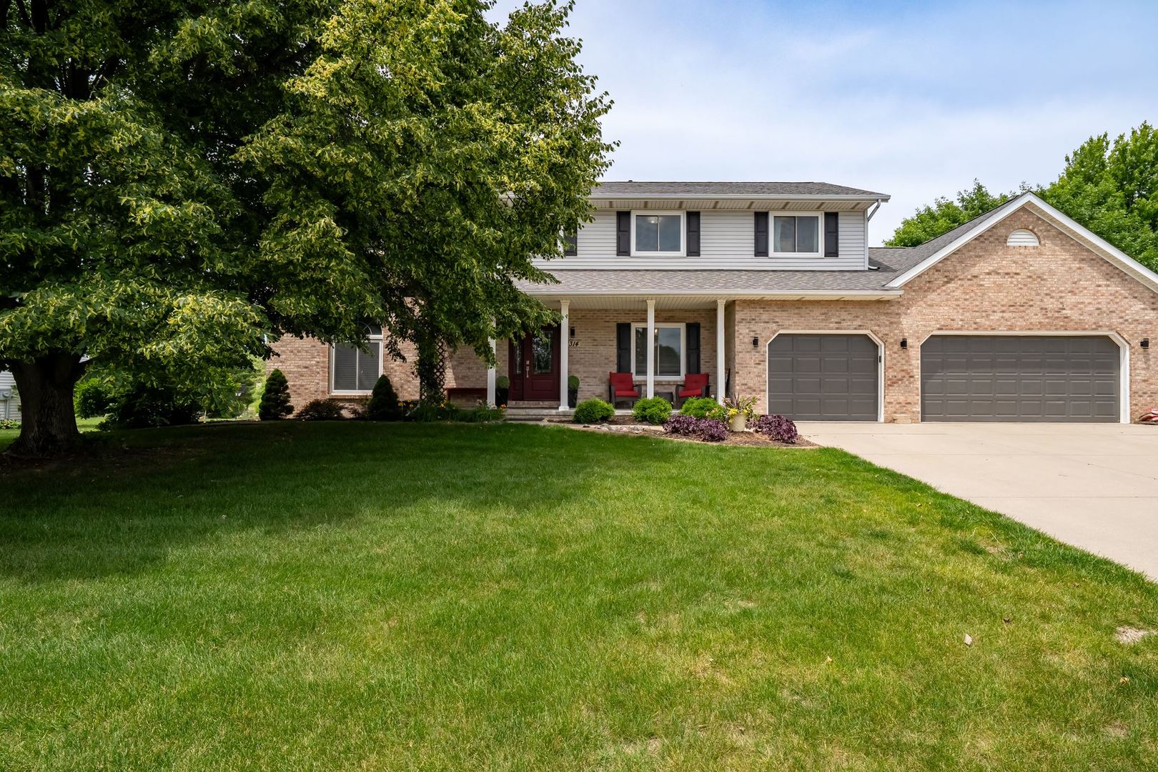 1314 Ironwood Cc Drive, Normal, IL 61761