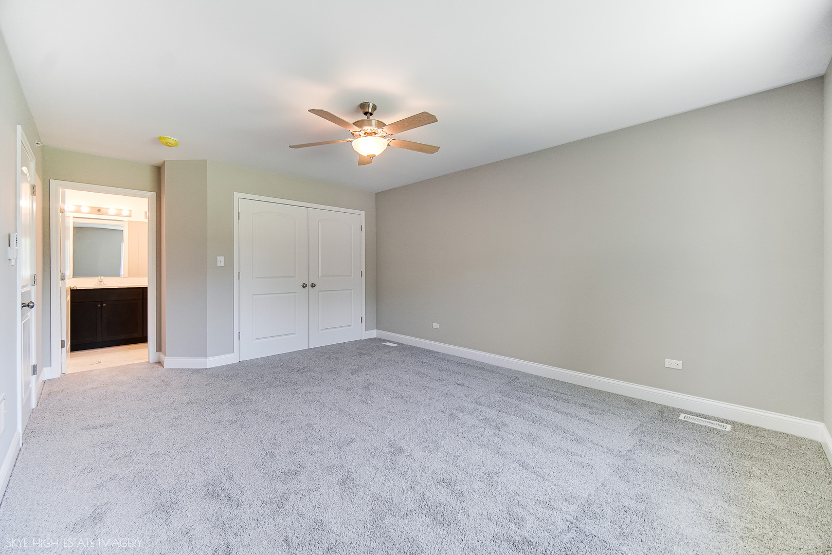 1411 W 172nd Street, East Hazel Crest, IL 60429