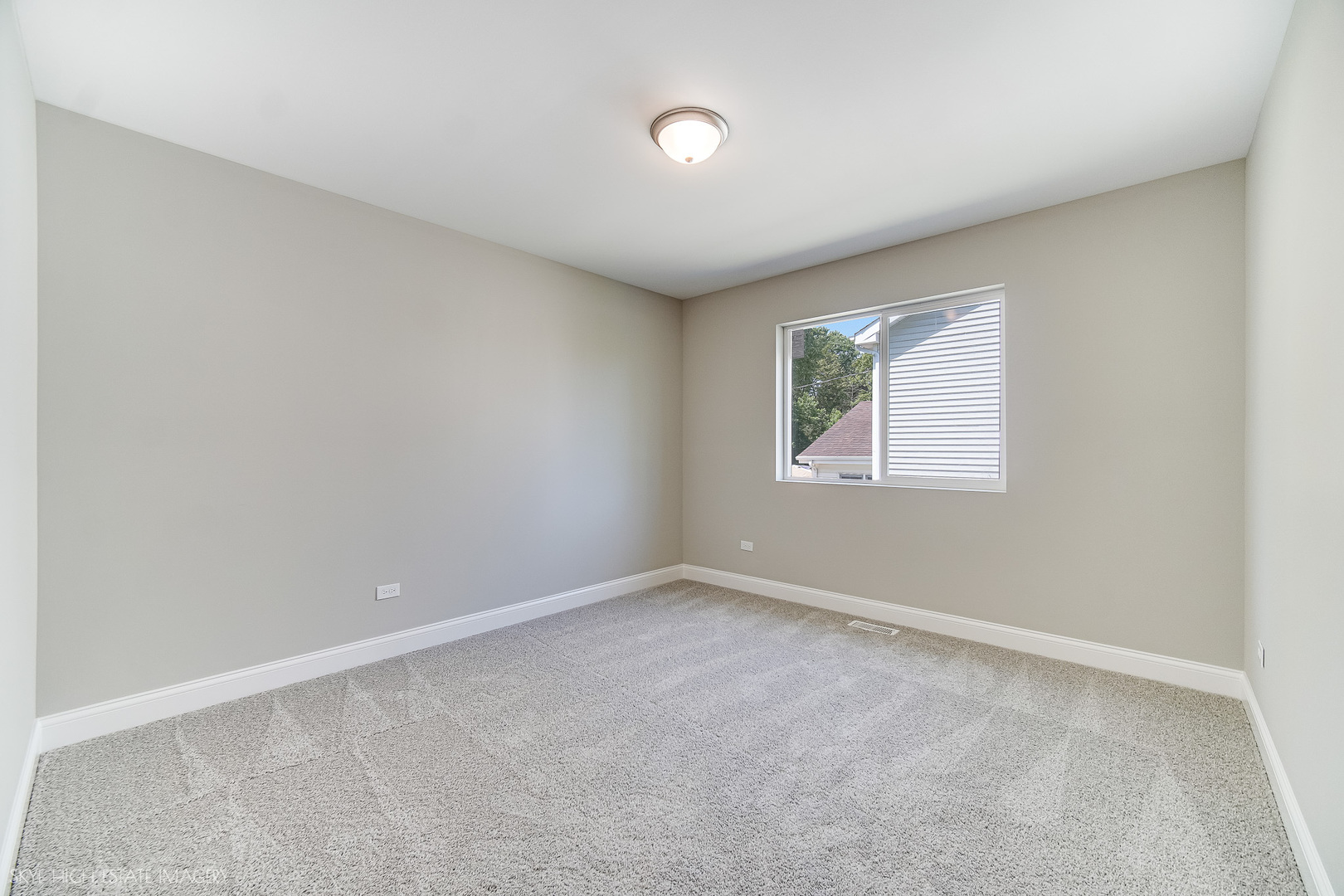 1411 W 172nd Street, East Hazel Crest, IL 60429