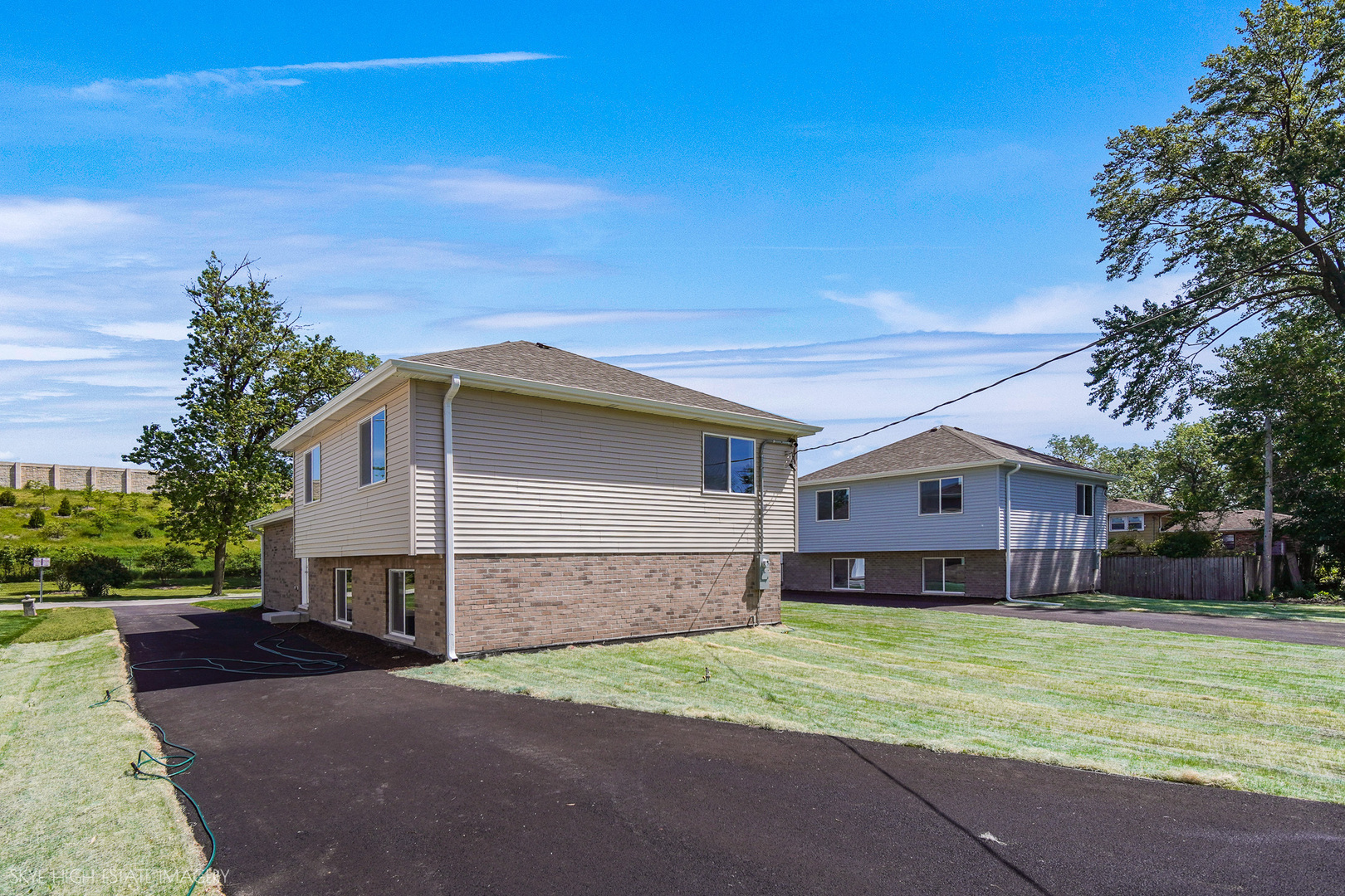 1411 W 172nd Street, East Hazel Crest, IL 60429