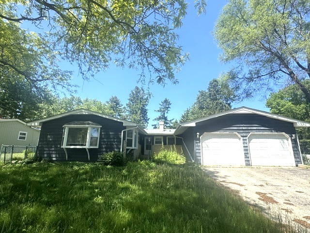 2910 Killarney Drive, Cary, IL 60013