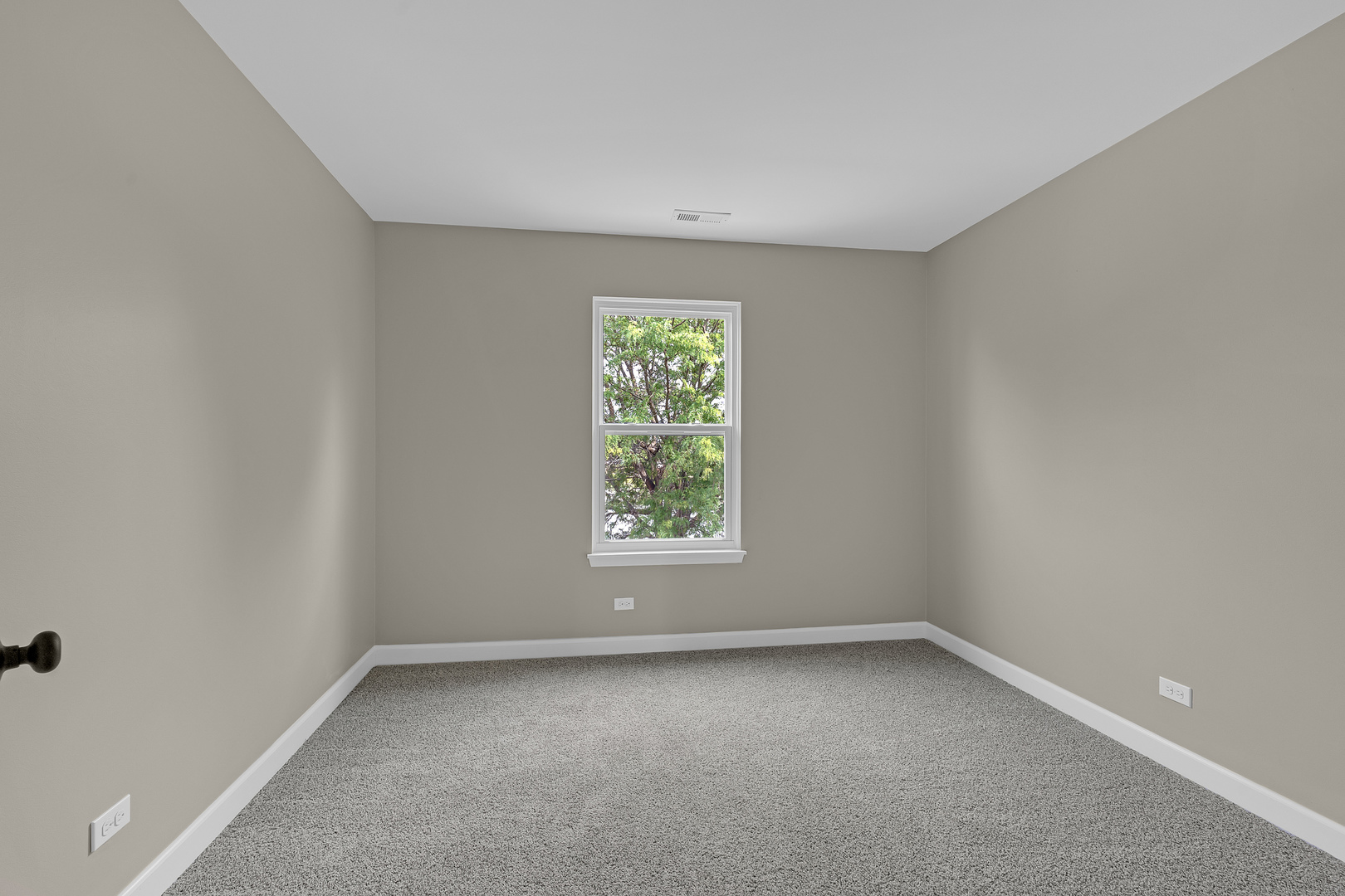 291 Wedgewood Circle, Lake In The Hills, IL 60156