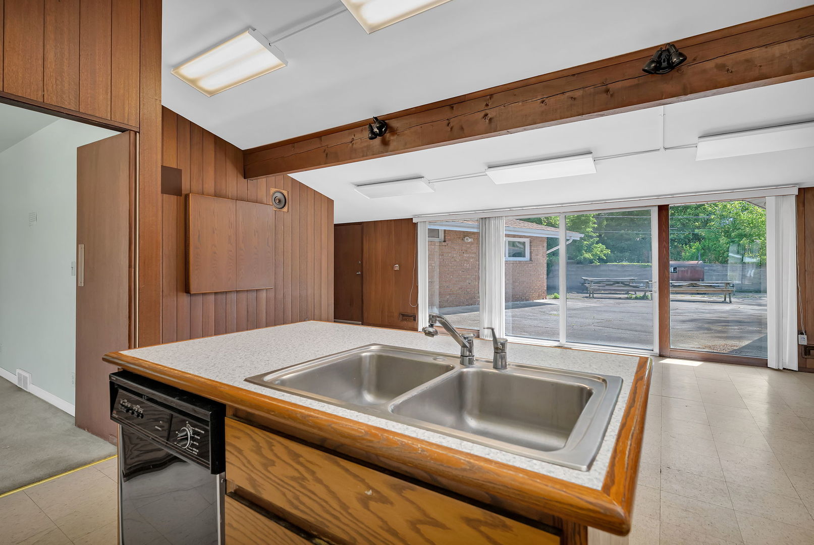 702 Palladium Drive, Joliet, IL 60435