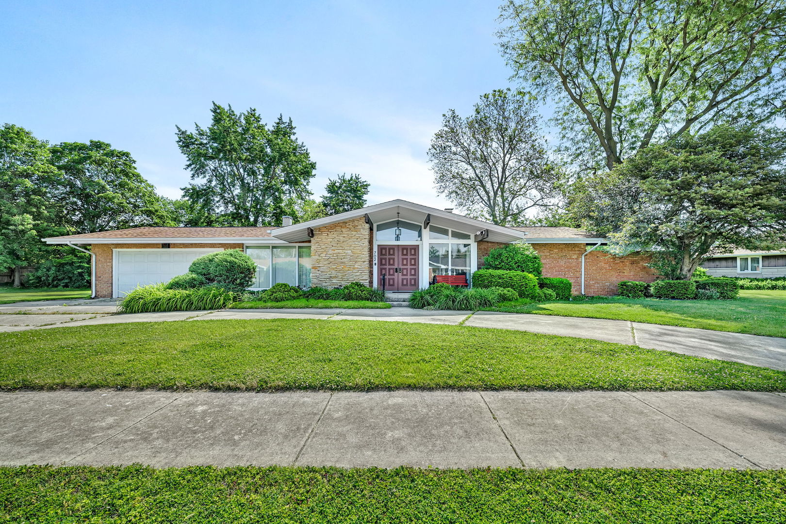 702 Palladium Drive, Joliet, IL 60435