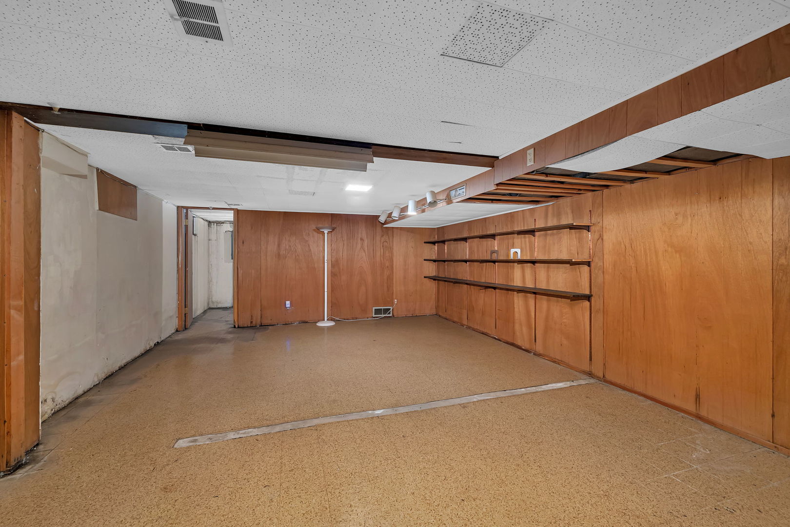 702 Palladium Drive, Joliet, IL 60435