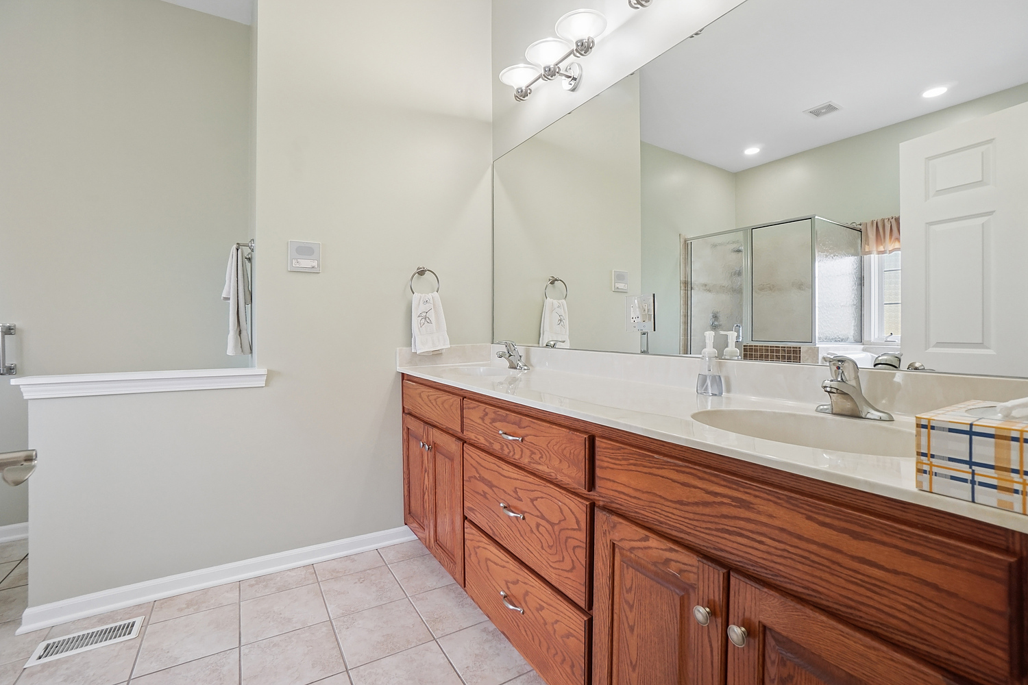 512 Highlington Court, Beecher, IL 60401