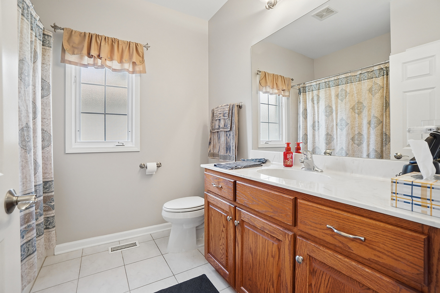 512 Highlington Court, Beecher, IL 60401
