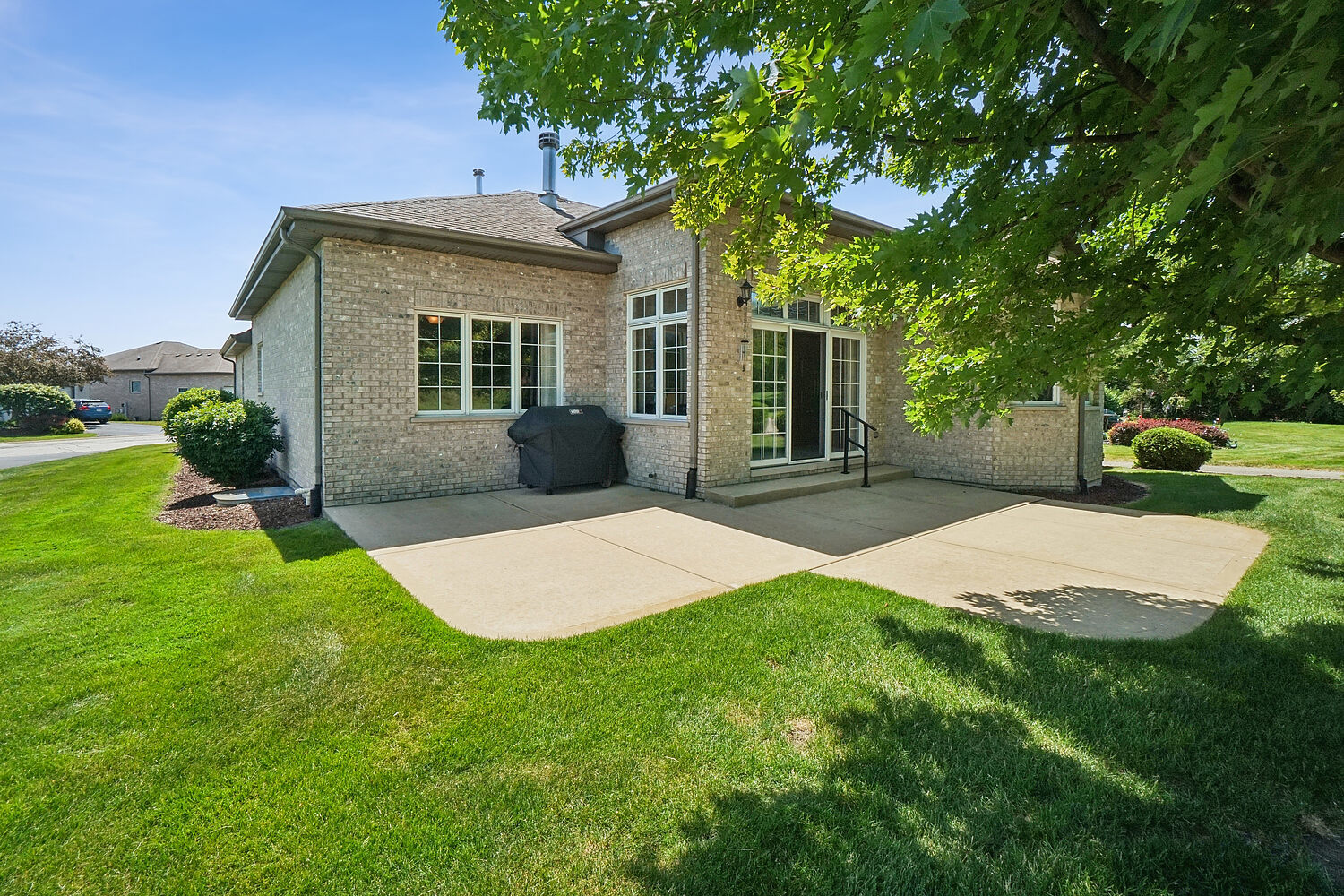 512 Highlington Court, Beecher, IL 60401