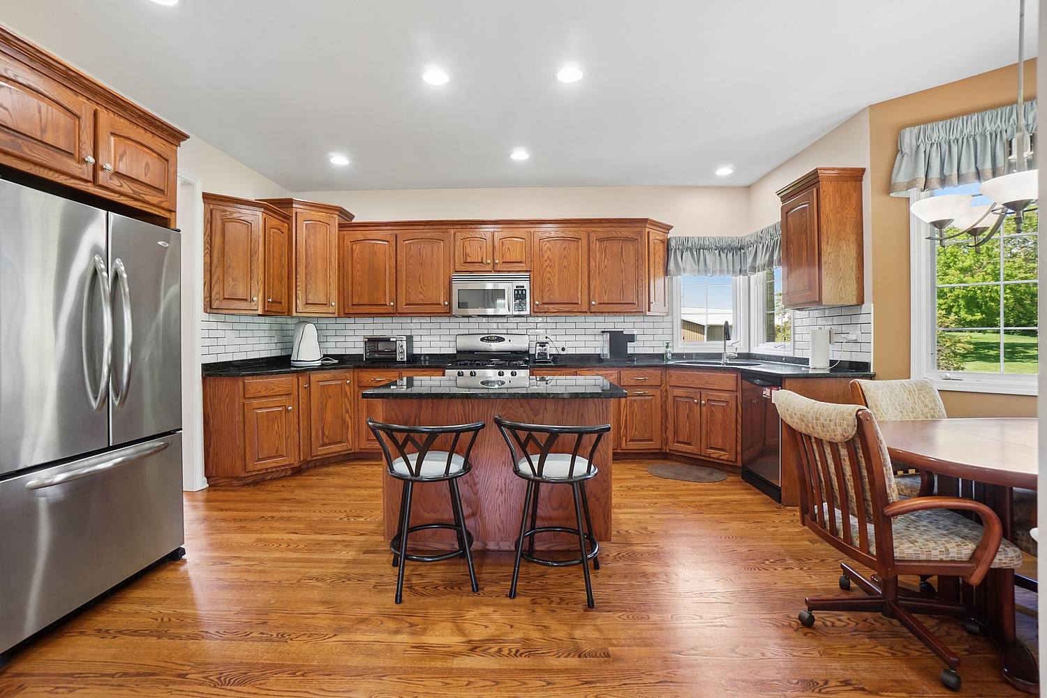 512 Highlington Court, Beecher, IL 60401