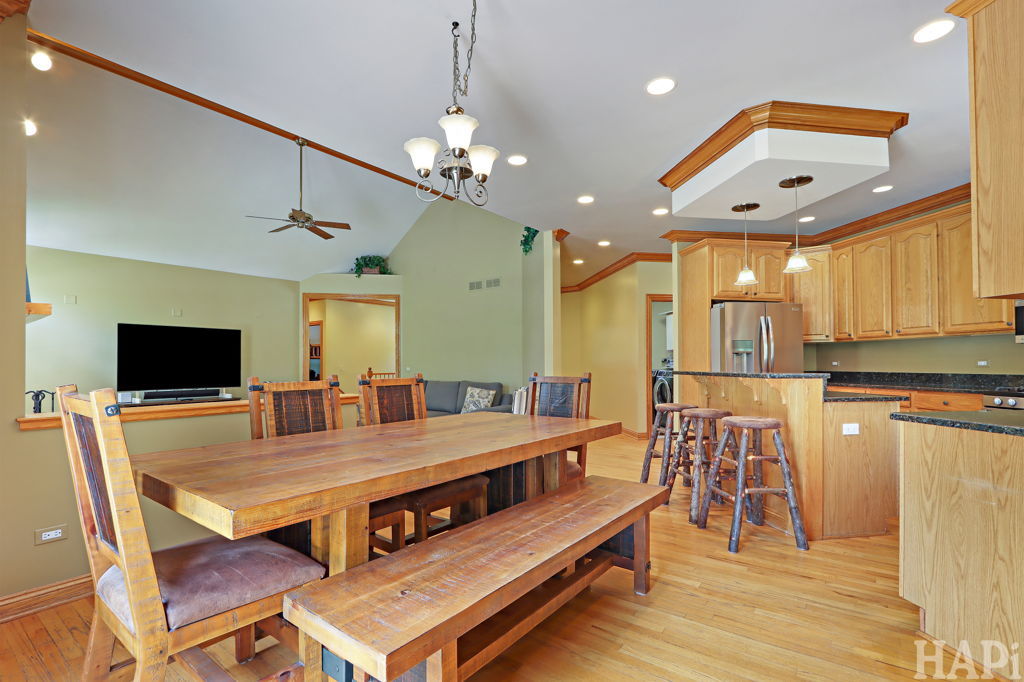 23925 W Grass Lake Road, Antioch, IL 60002