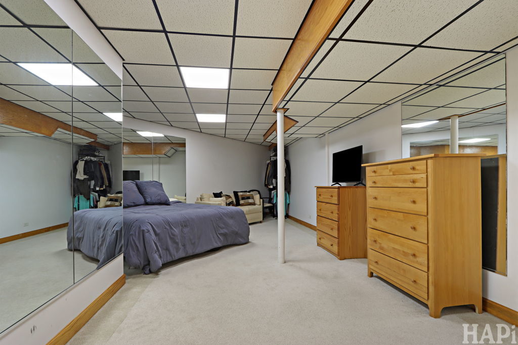 23925 W Grass Lake Road, Antioch, IL 60002