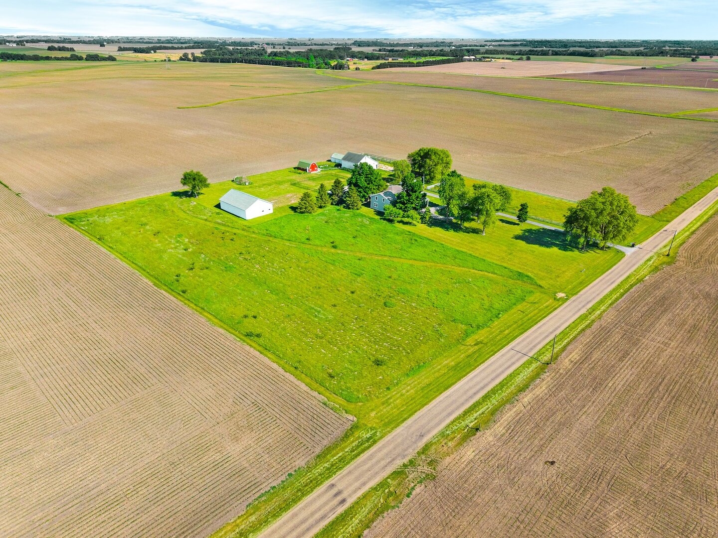 7423 N 1550 East Road, Heyworth, IL 61745