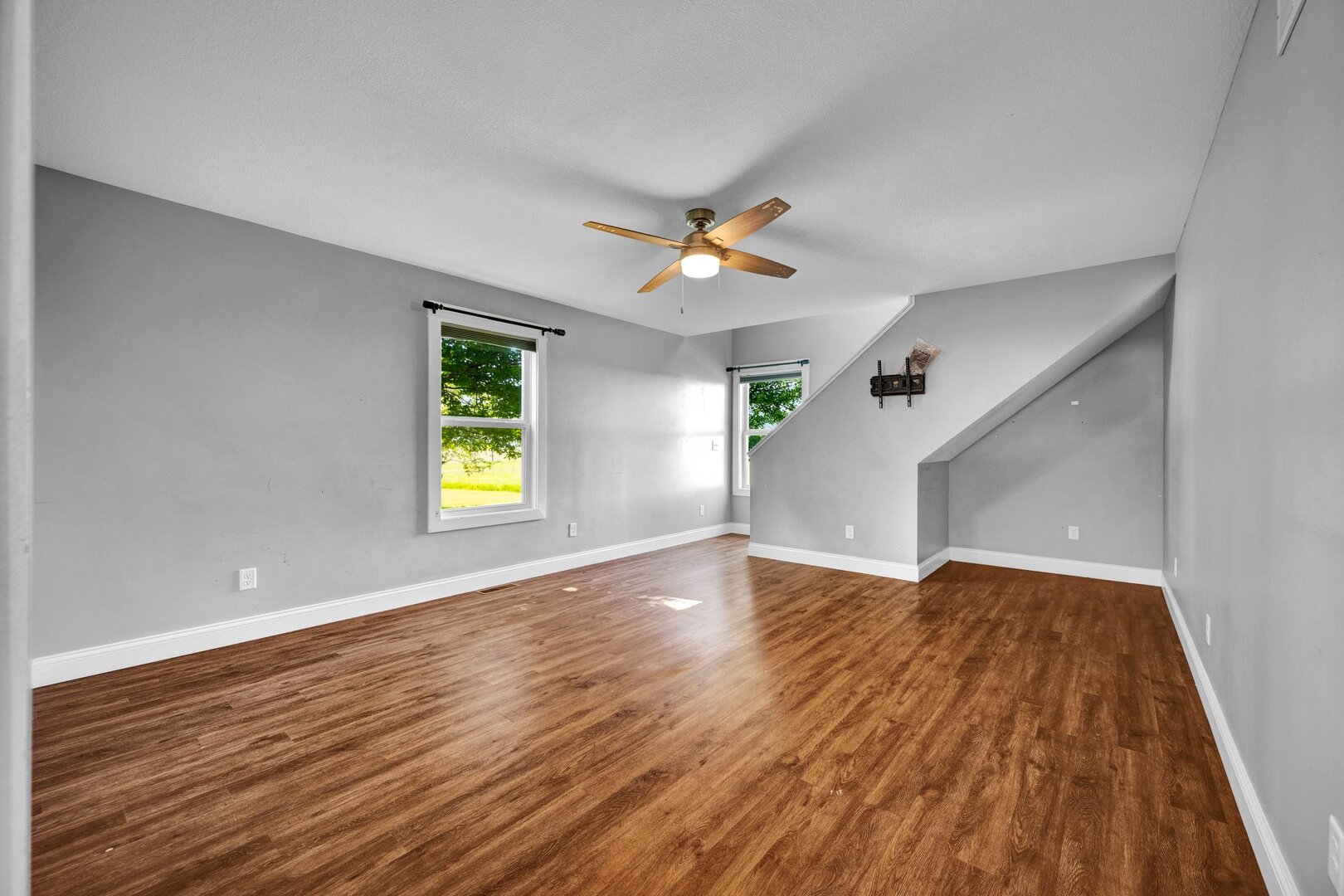 7423 N 1550 East Road, Heyworth, IL 61745