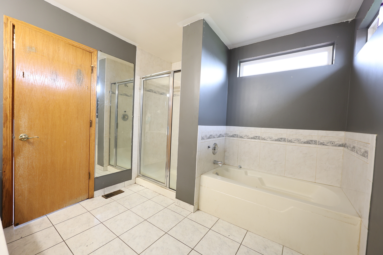 5011 FAIROAKS Court, Country Club Hills, IL 60478