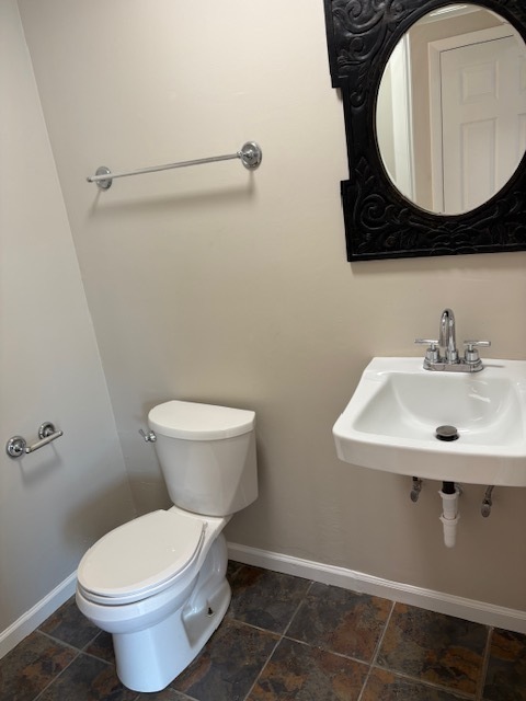 975 N York Street, Elmhurst, IL 60126