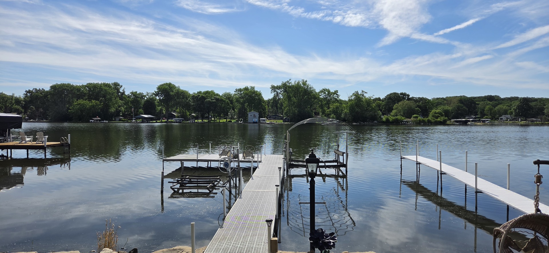 716 S Riverside Drive, McHenry, IL 60050
