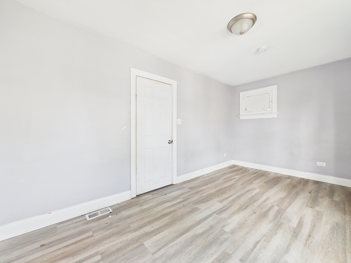12047 S Michigan Avenue, Chicago, IL 60628