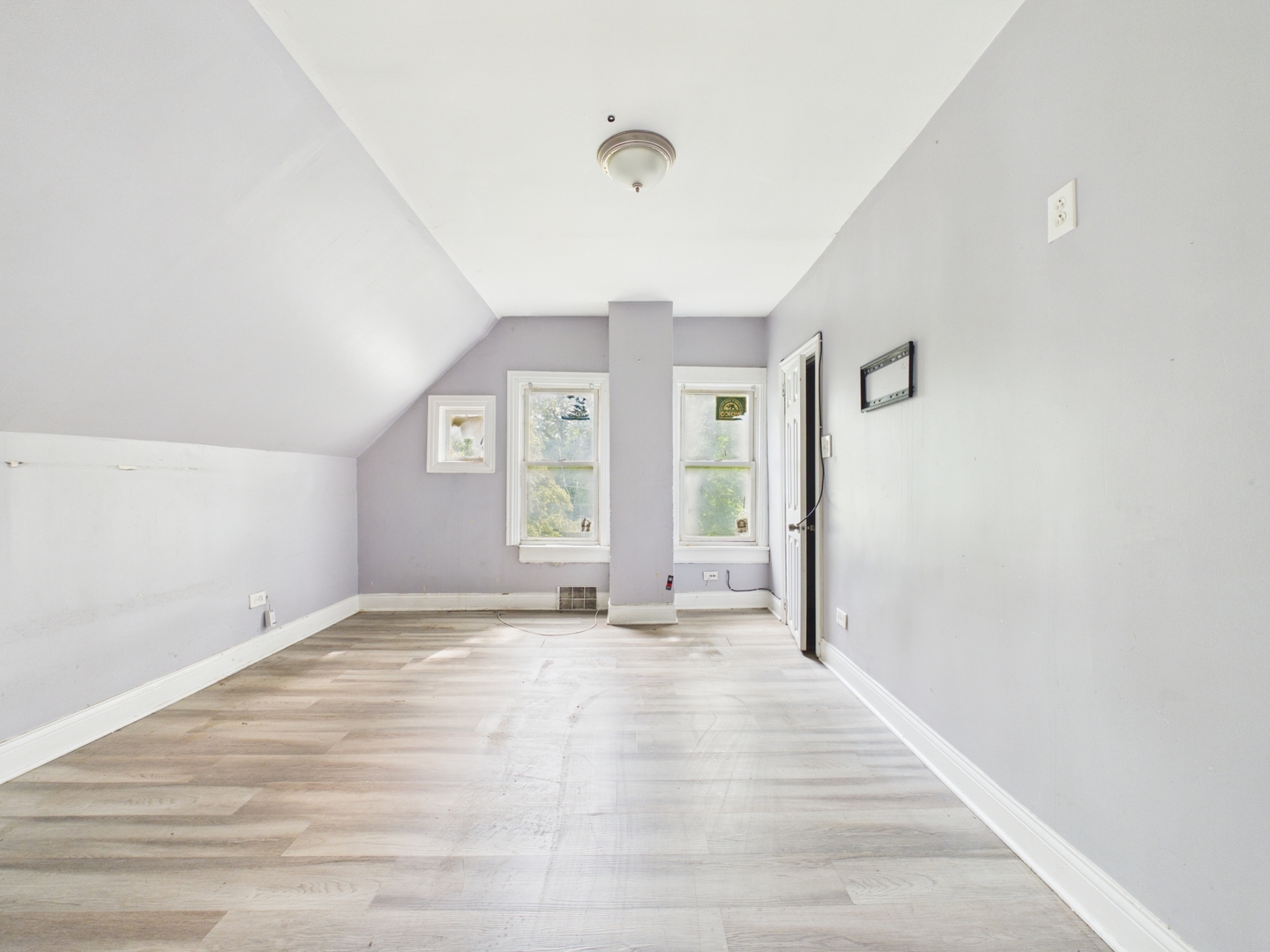 12047 S Michigan Avenue, Chicago, IL 60628