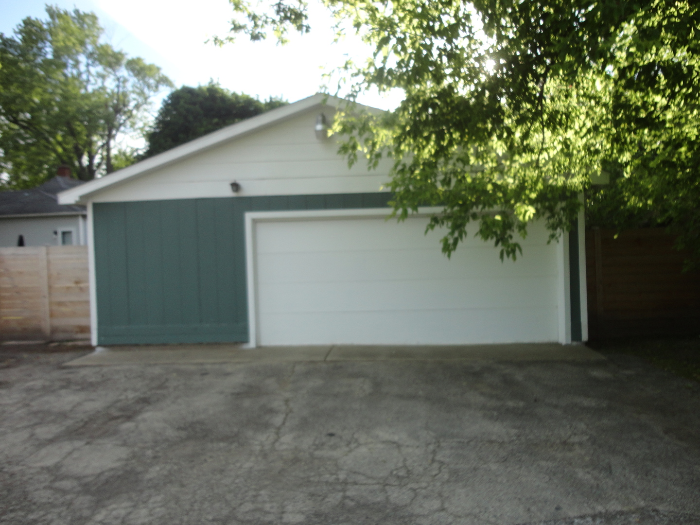 2305 Elisha Avenue, Zion, IL 60099