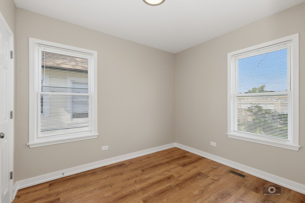 8721 S Constance Avenue, Chicago, IL 60617