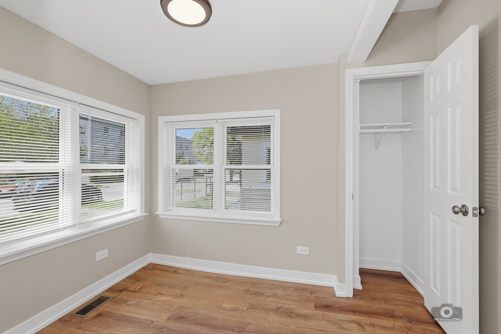 8721 S Constance Avenue, Chicago, IL 60617