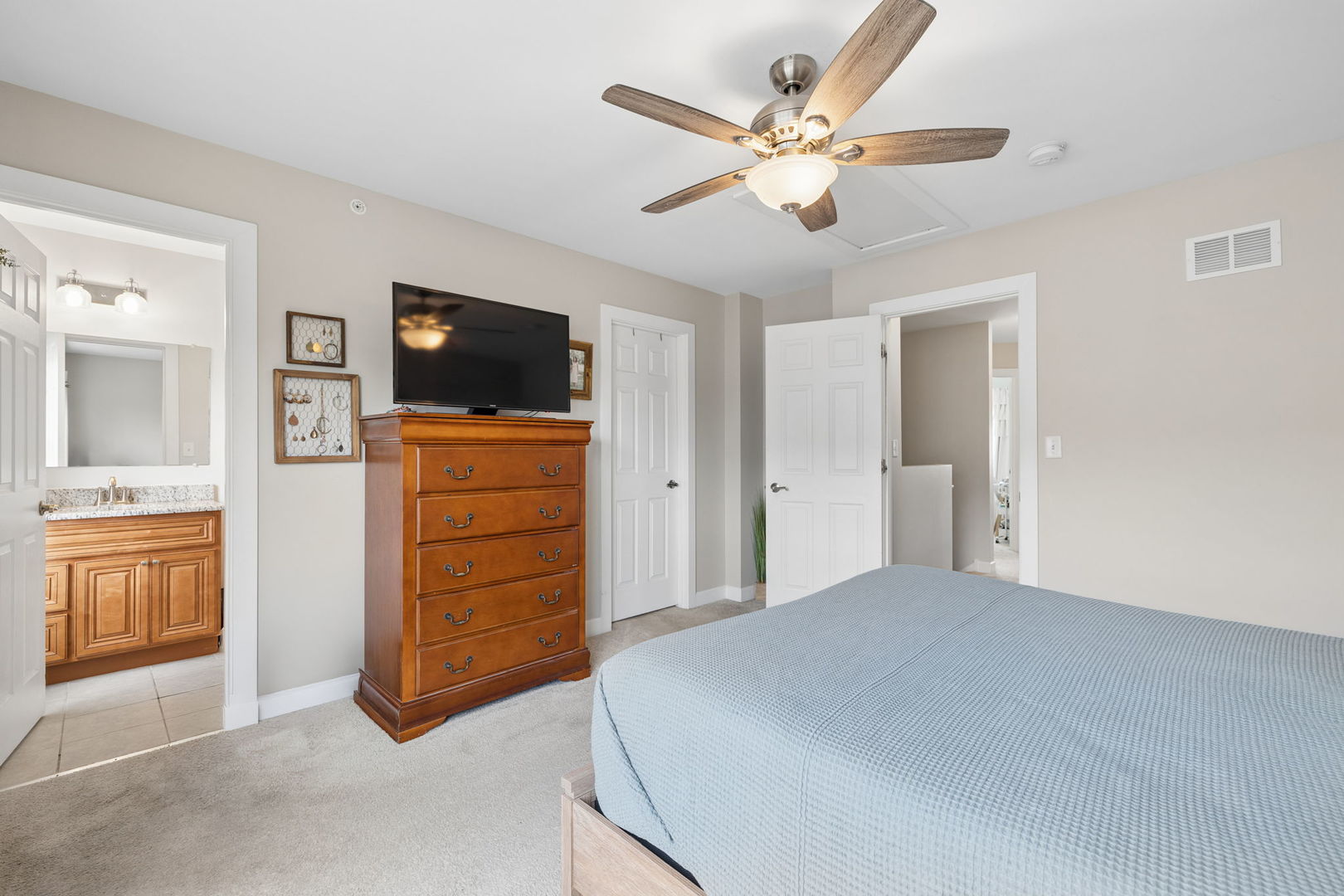 1968 Rena Lane, Yorkville, IL 60560