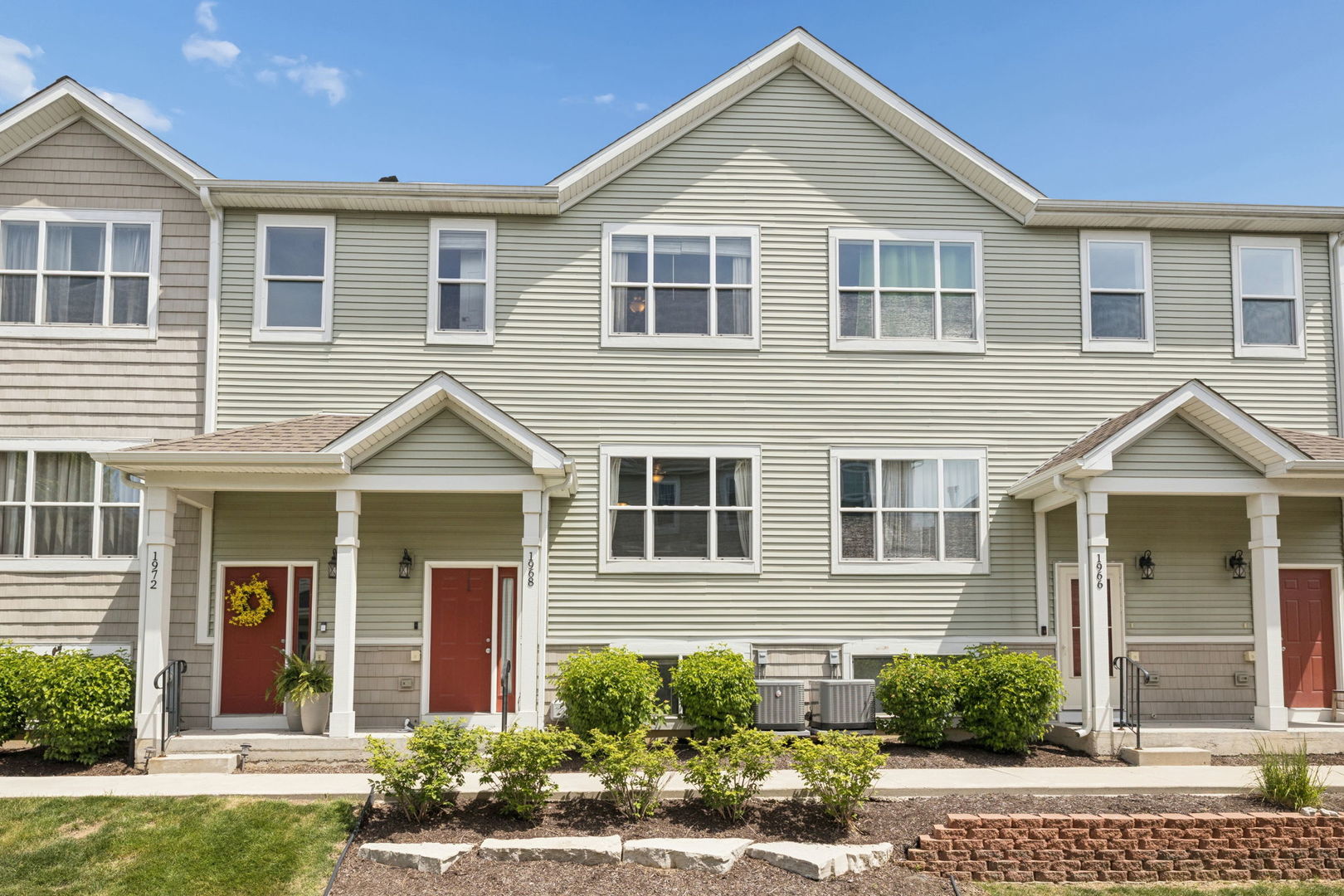 1968 Rena Lane, Yorkville, IL 60560