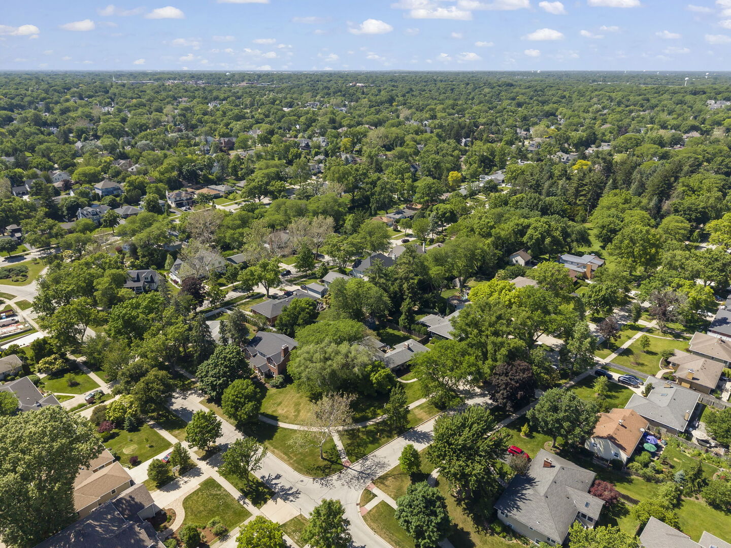 226 Woodstock Avenue, Glen Ellyn, IL 60137