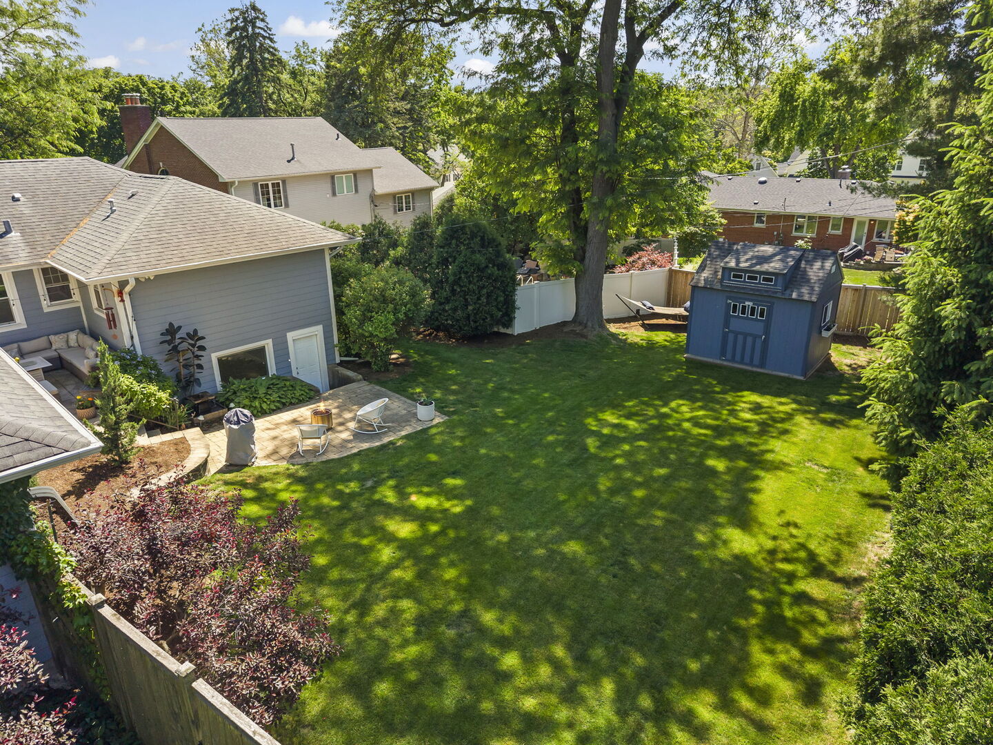 226 Woodstock Avenue, Glen Ellyn, IL 60137