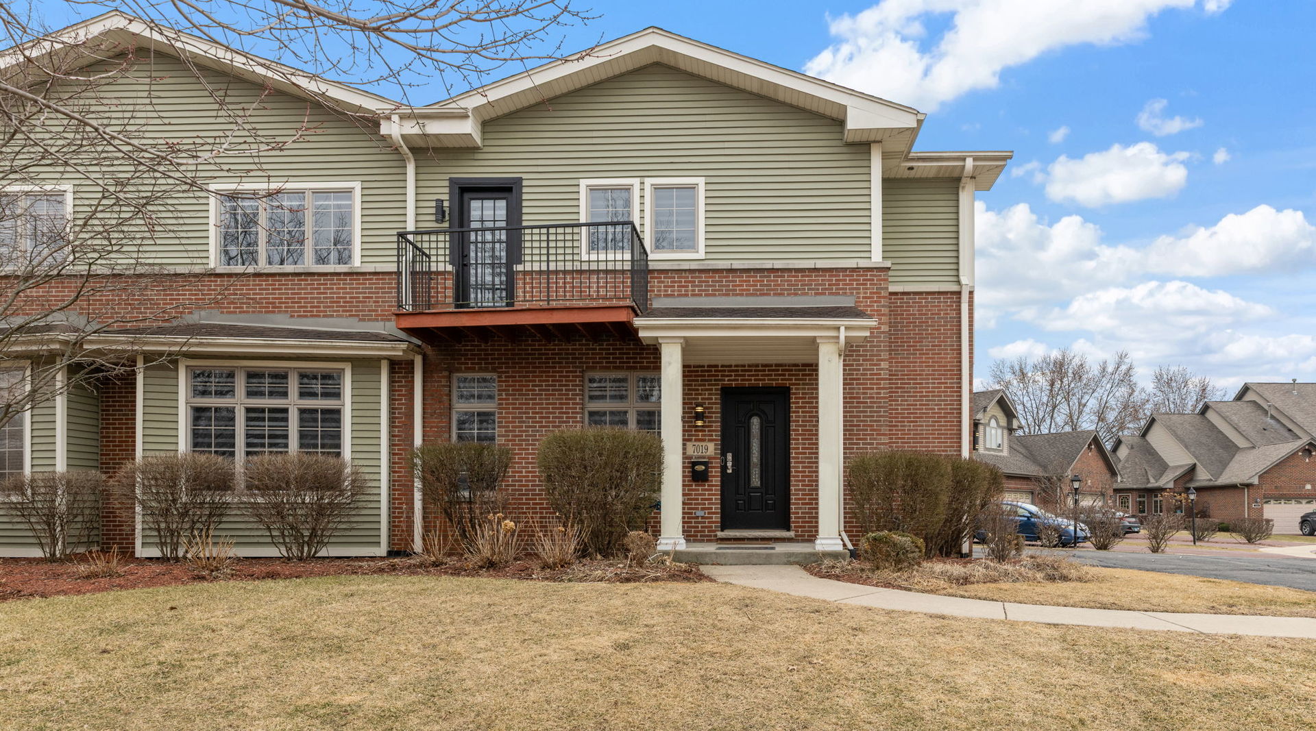 7019 168th Street, Tinley Park, IL 60477