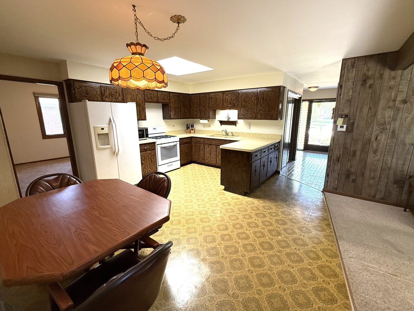 8733 Golfview Drive, Orland Park, IL 60462