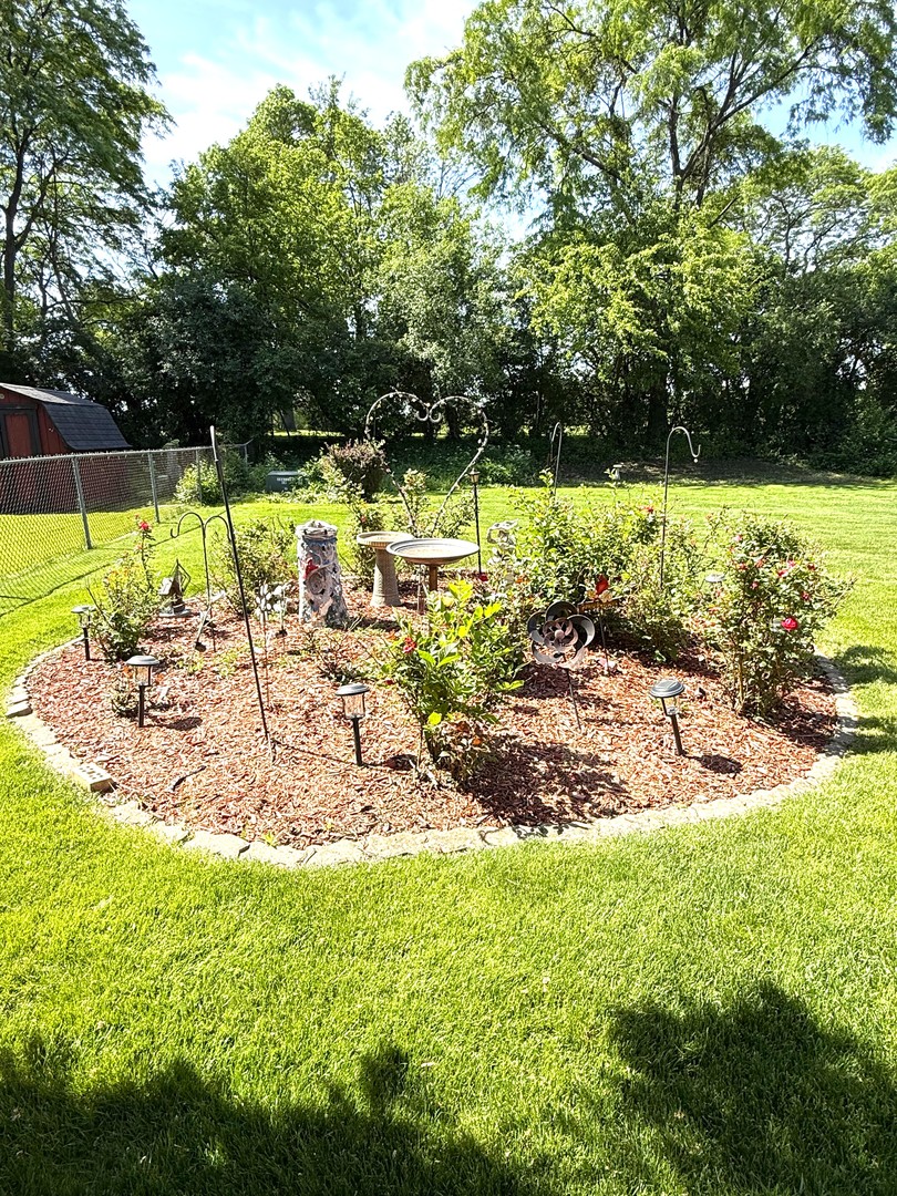 8733 Golfview Drive, Orland Park, IL 60462