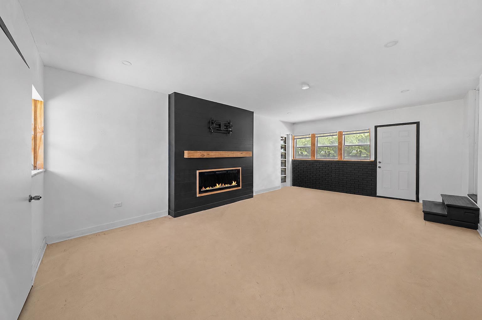 1010 Suzy Street, Sandwich, IL 60548