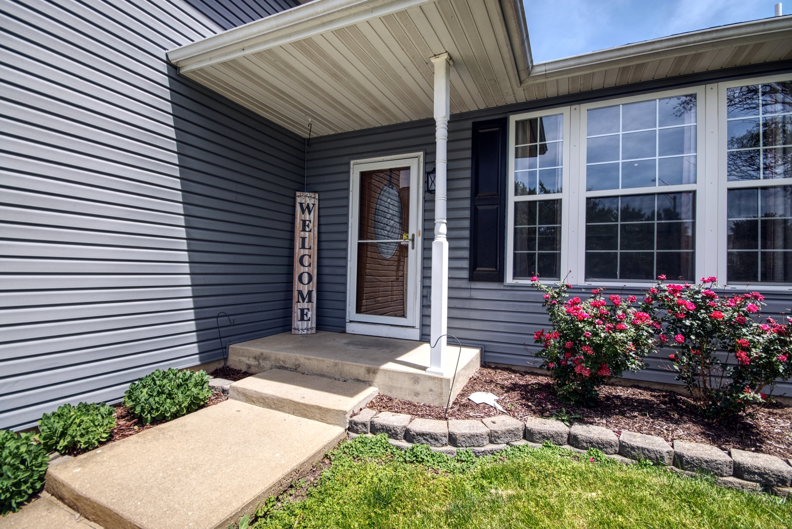 26434 W Deer Path, Channahon, IL 60410