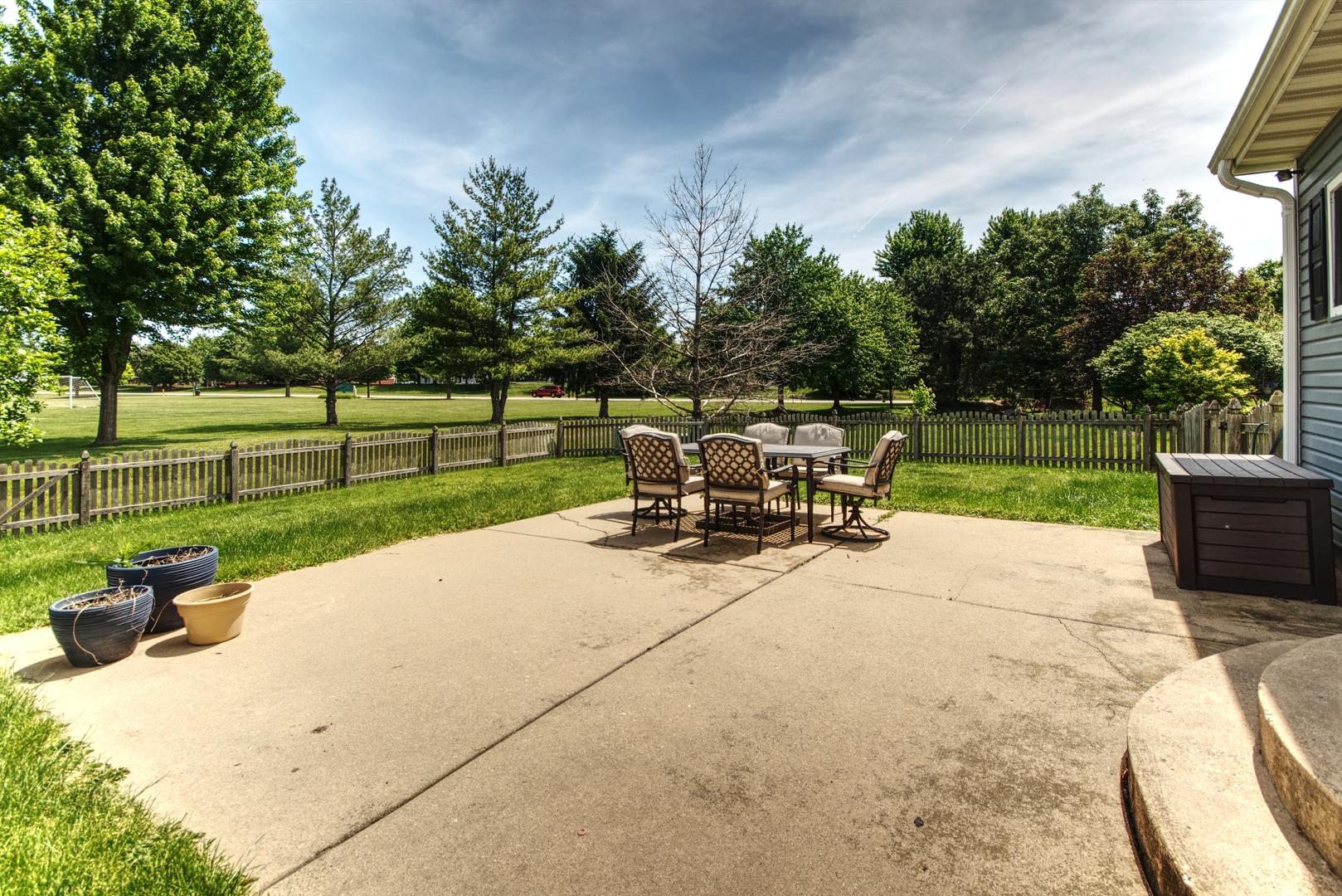 26434 W Deer Path, Channahon, IL 60410