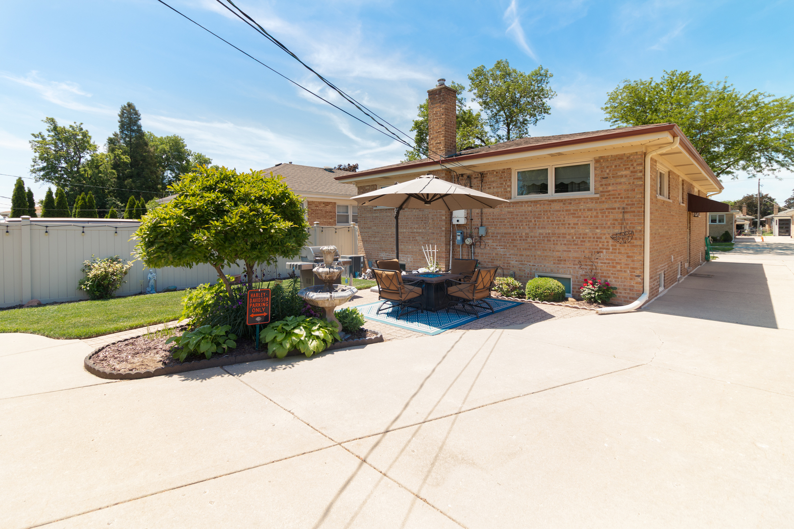 4917 N Nottingham Avenue, Chicago, IL 60656