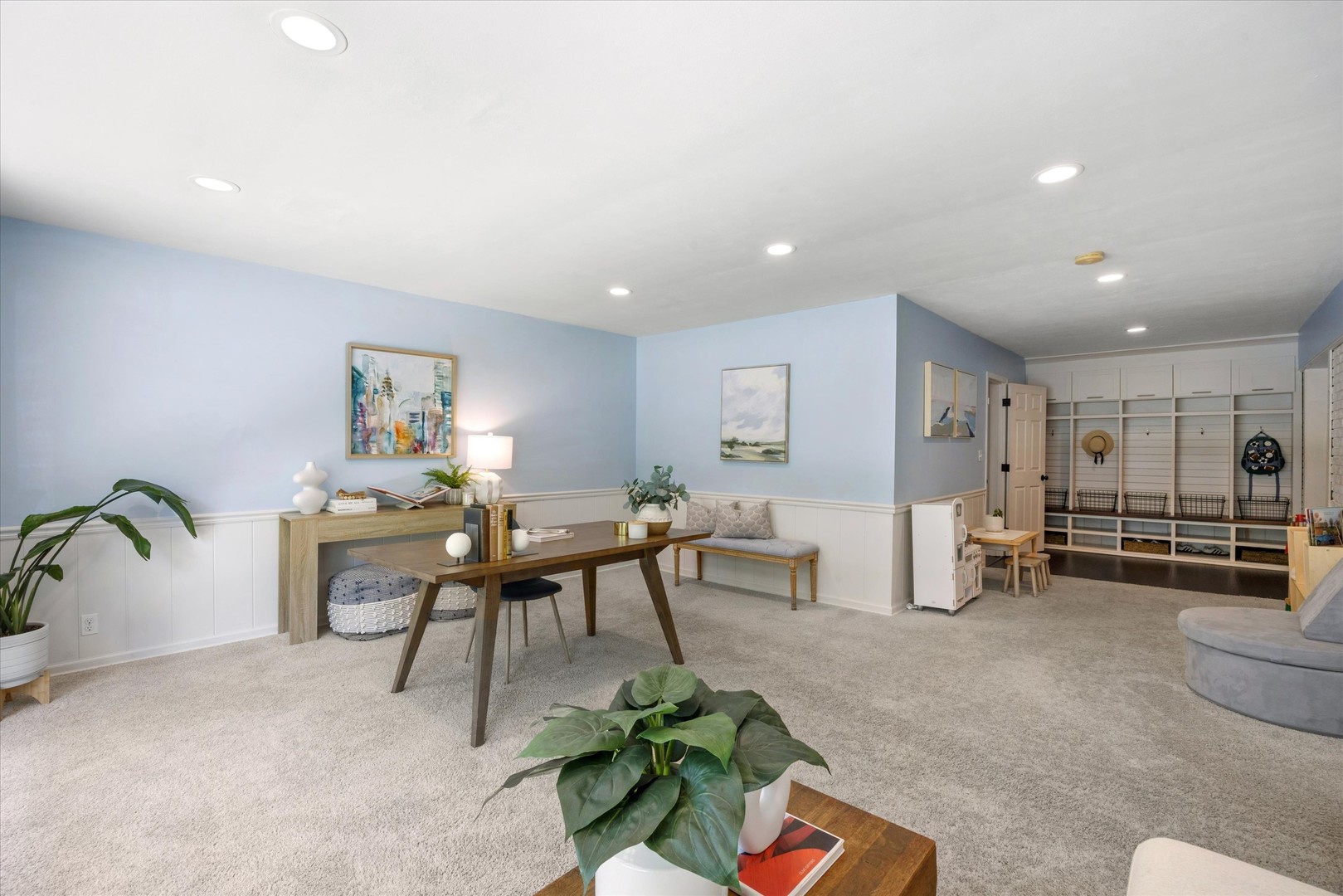 1108 S 6th Street, St. Charles, IL 60174