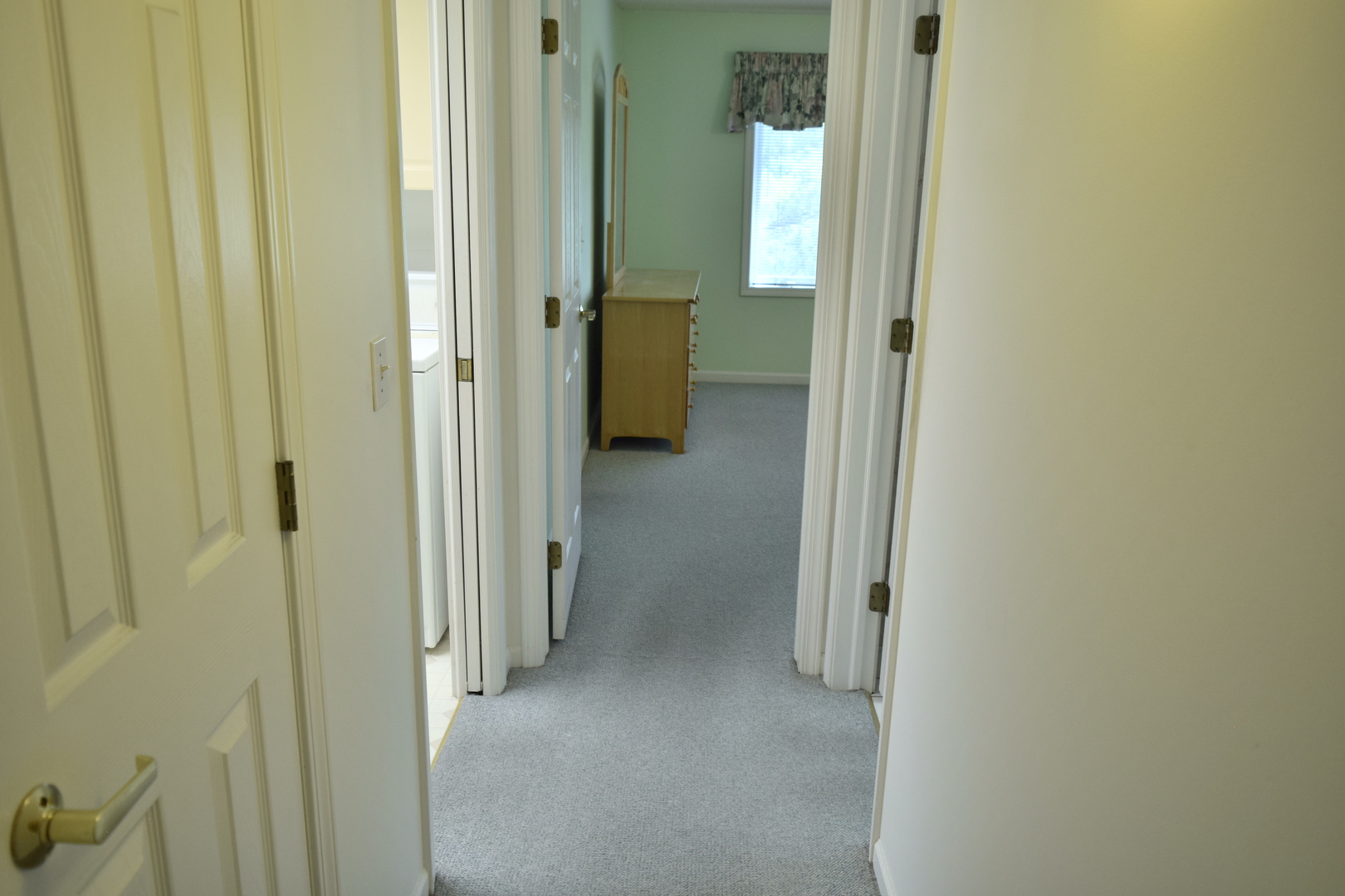 3940 W Bryn Mawr Avenue #402, Chicago, IL 60659