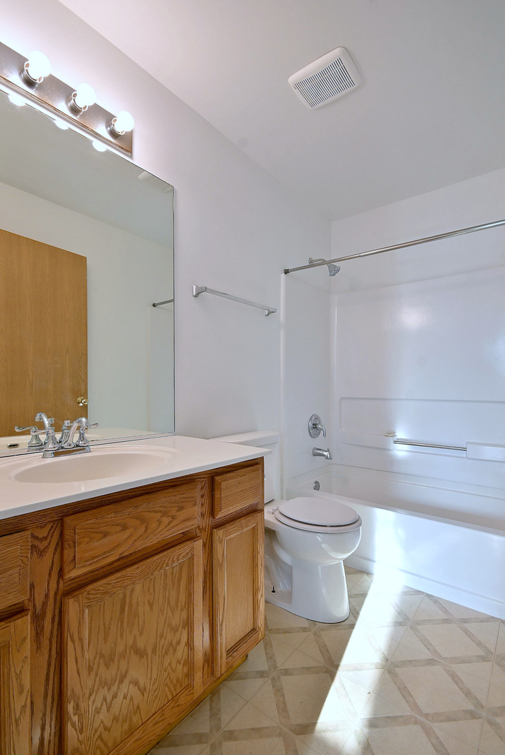 24944 W Franklin Lane #24944, Plainfield, IL 60585
