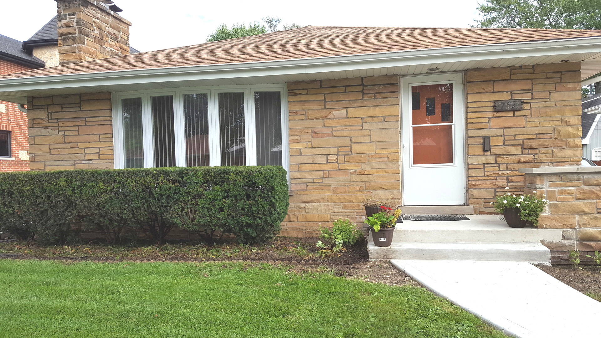 753 S Hawthorne Avenue, Elmhurst, IL 60126