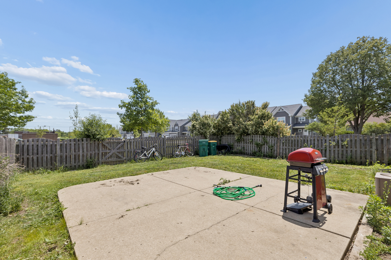 500 Lyon Drive, Buffalo Grove, IL 60089