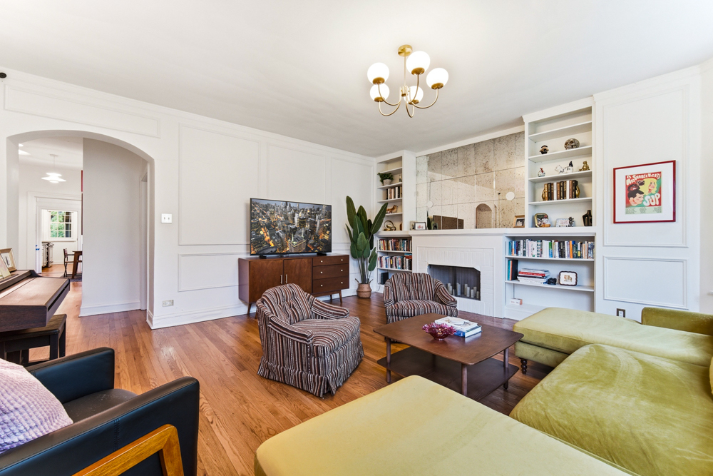644 W Melrose Street #3E, Chicago, IL 60657